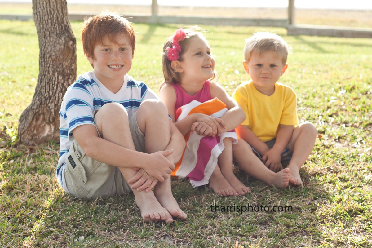 Cousin Love {Children/Family Photography~Rockport, Texas area